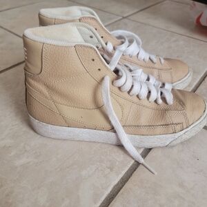 Nike Blazer 895850-202 Tan Beige Leather High Top Shoes Sneakers 5y